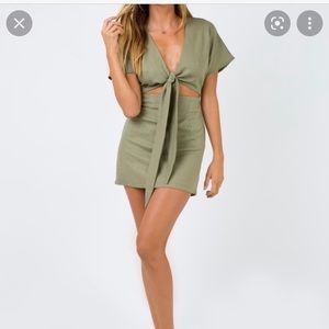 NWOT Princess Polly front tie mini dress